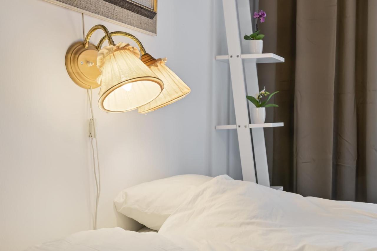 Flygeln Apartment Leksand Ngoại thất bức ảnh